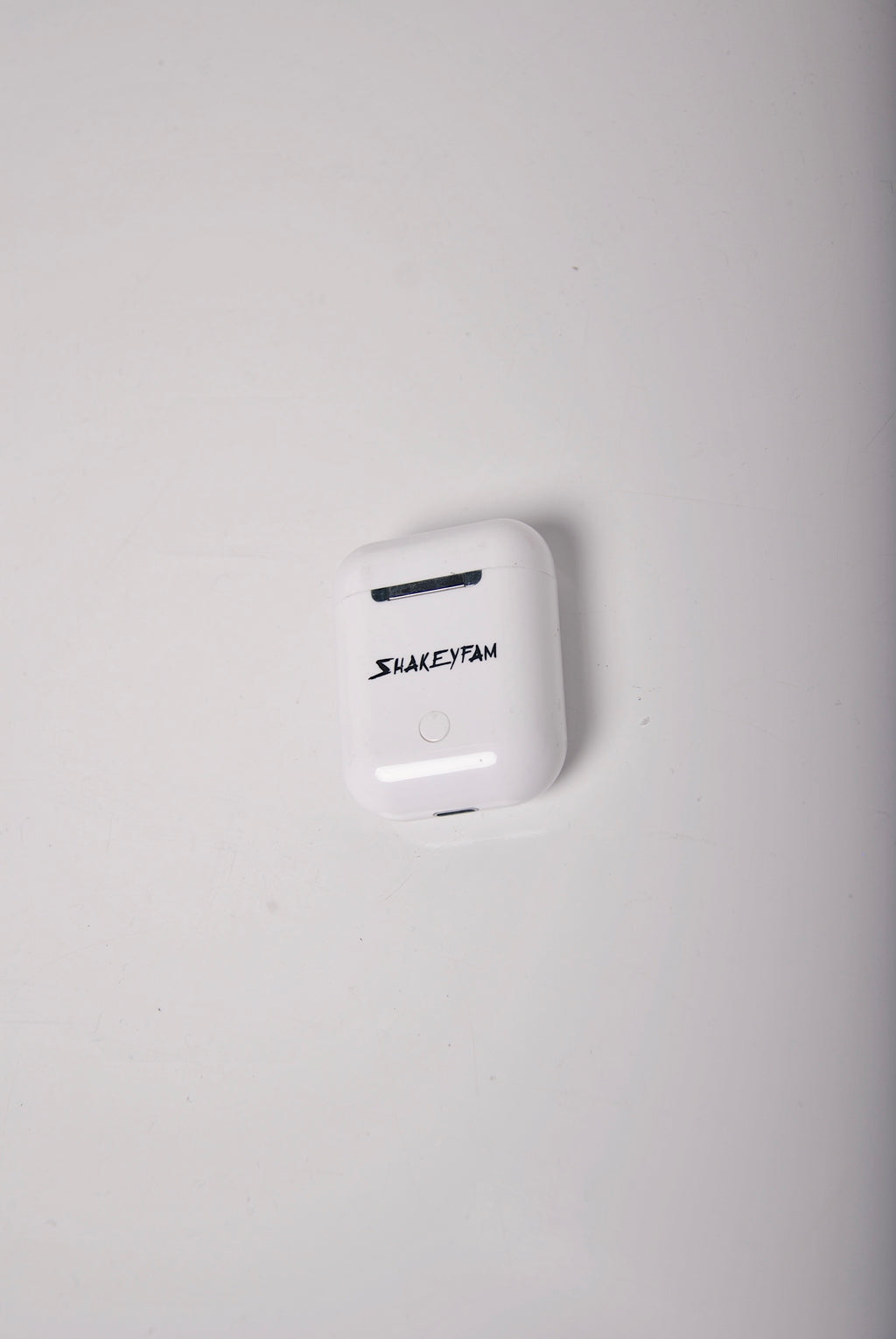 ShakeyPods White
