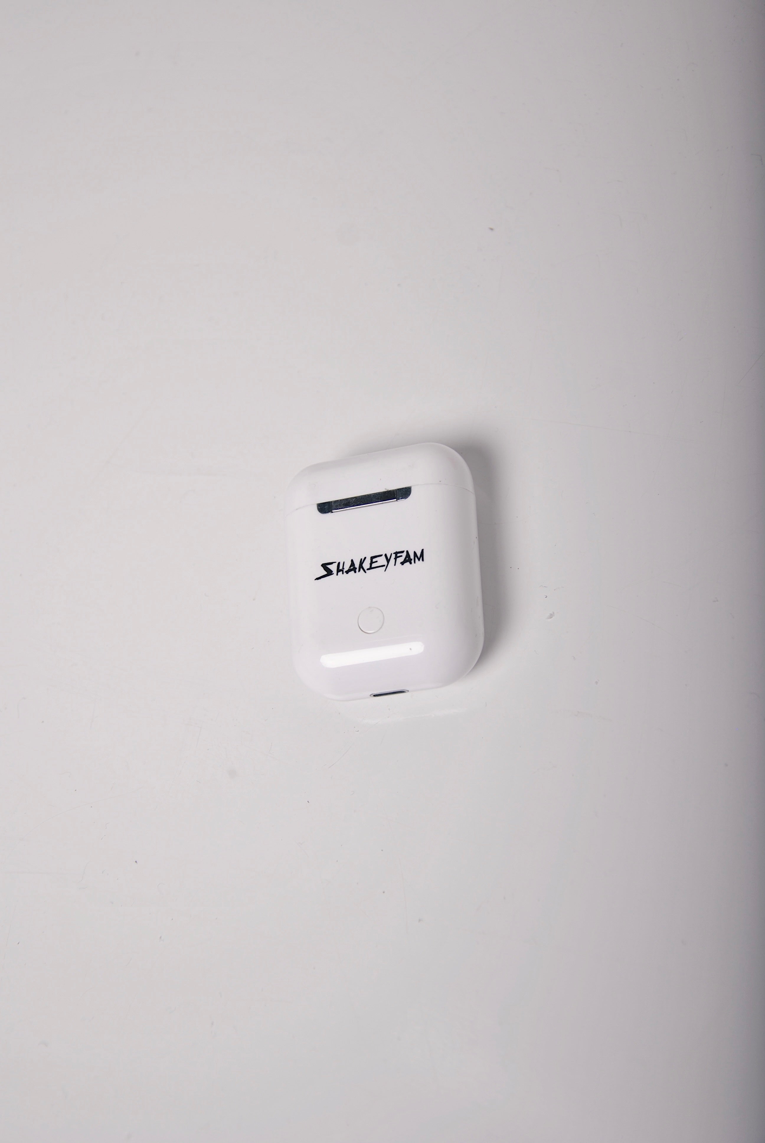 ShakeyPods White