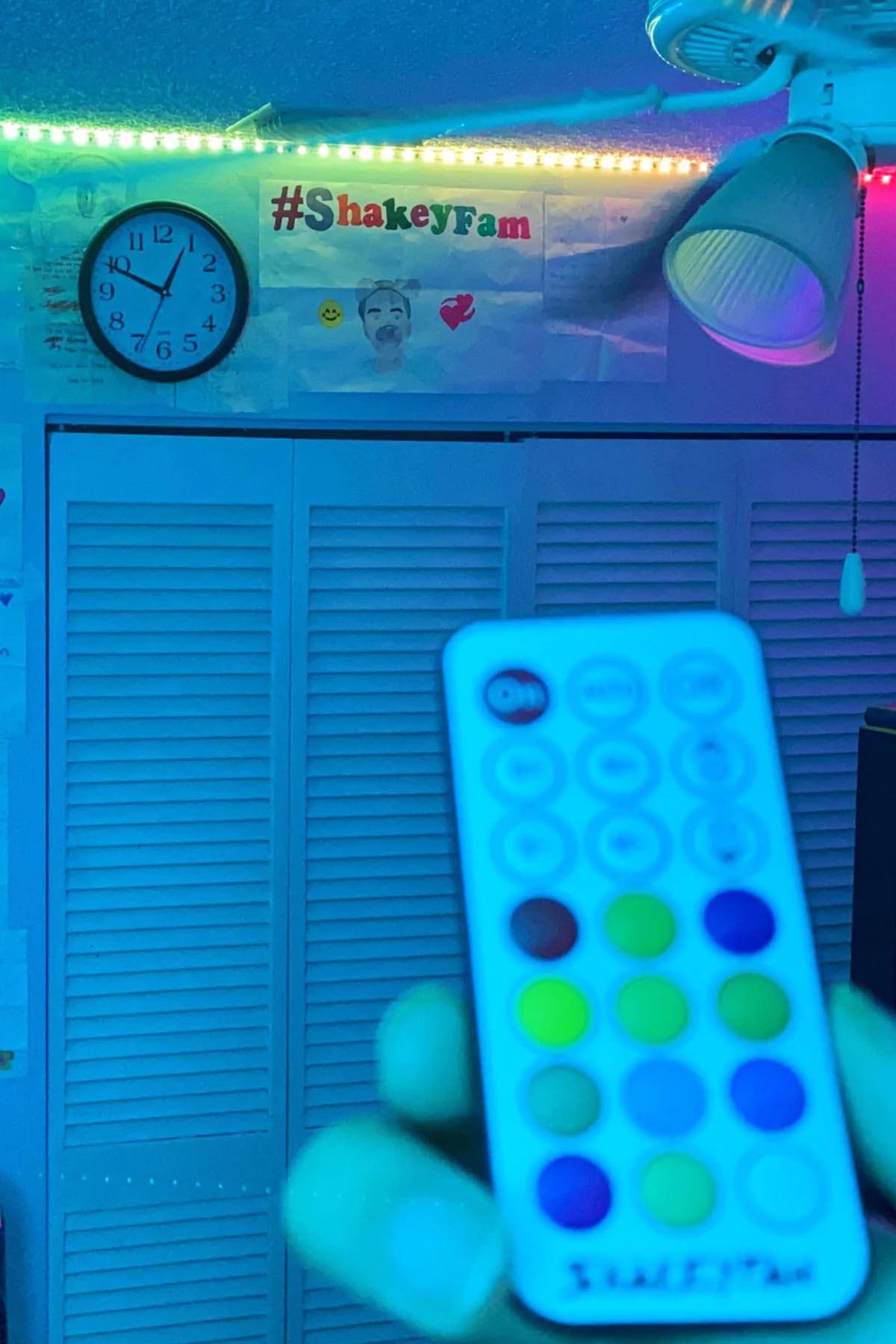 ShakeyLEDS