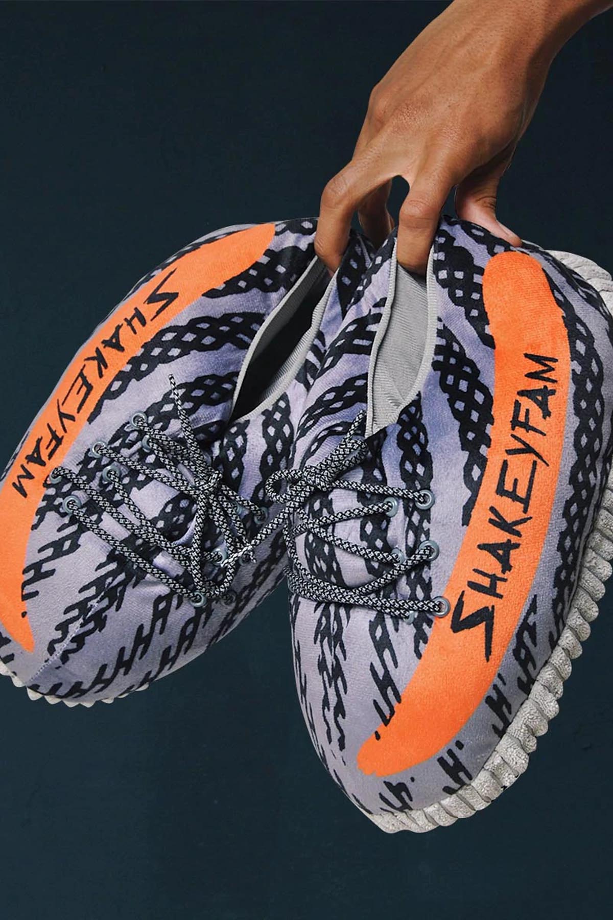 ShakeyShoes